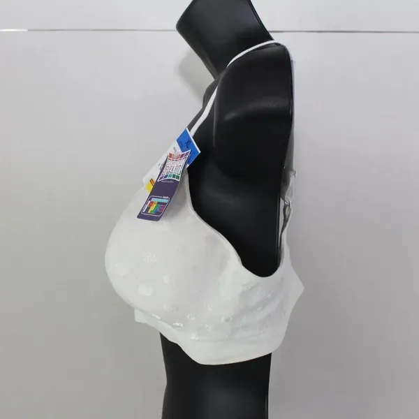 ladies NWT HANES Bra - Image 4