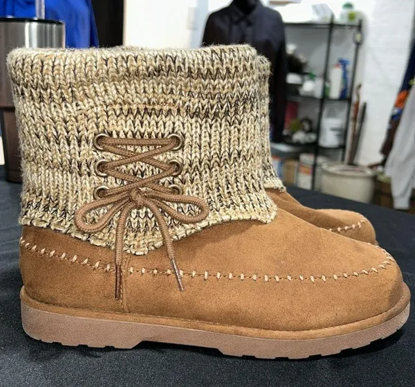 Calistoga Honey bee boots - Image 8