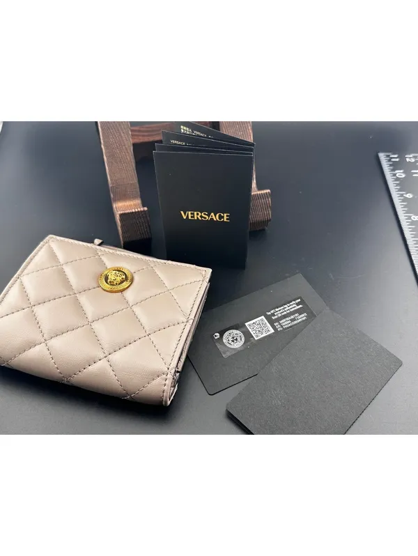Versace Quilted Leather Wallet with Gold Medusa Button - Image 5