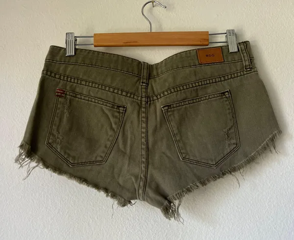 BDG Low Rise Dolphin Shorts Urban Outfitters - Image 4