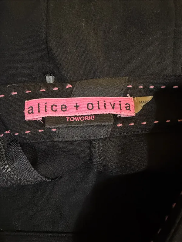 Alice + Olivia Black Mini Bodycon Skirt Size 0 Back Zip & Clasp Closure - Image 6