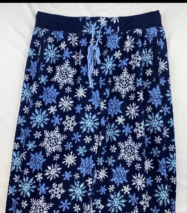 Snowflake PJ set Blue Size L - Image 4