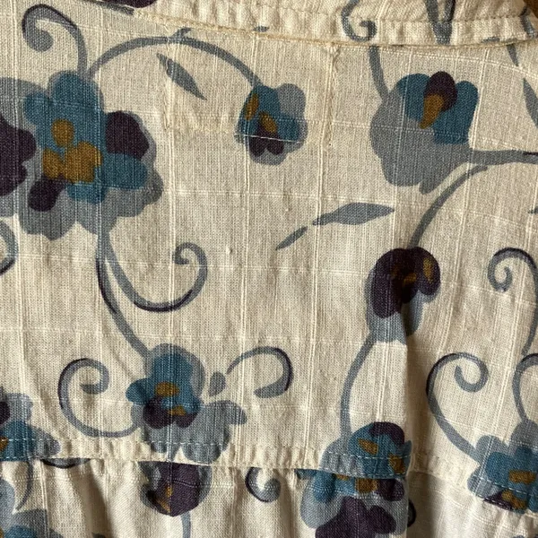 FINAL MARKDOWN HGNY Jeans Floral Linen Blend Top large - Image 14