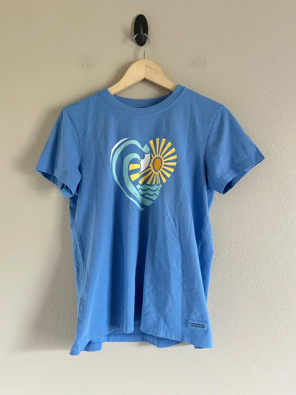 Life is Good Women's Waveheart Short Sleeve Crusher Tee medium NWT - Image 2