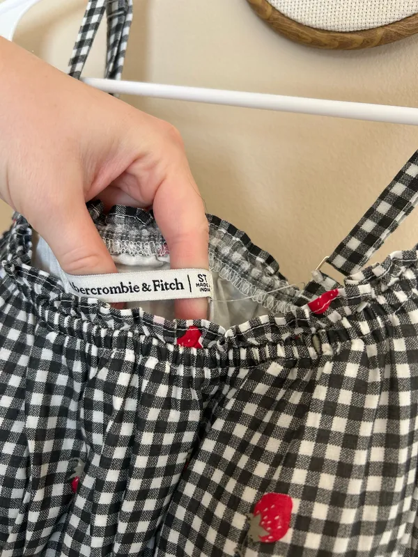 Bra free smocked drop waist maxi dress Abercrombie and fitch - Image 7