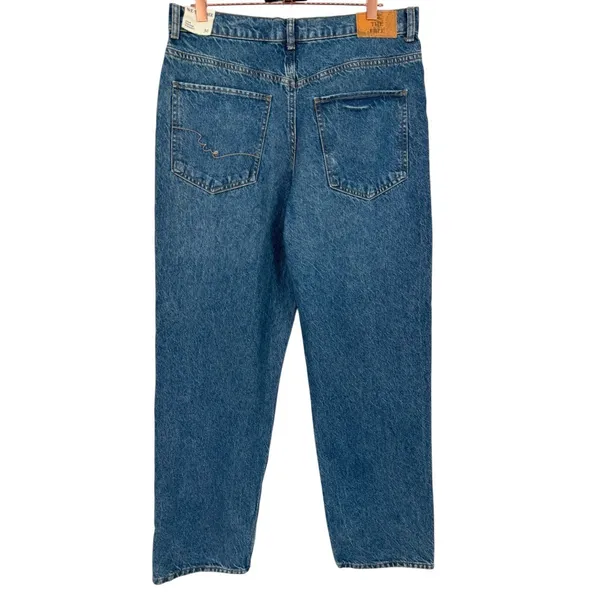 NWT Free People Zane Mid Rise Straight Leg Jeans Button‎ Fly Blue Denim Size 30 - Image 6