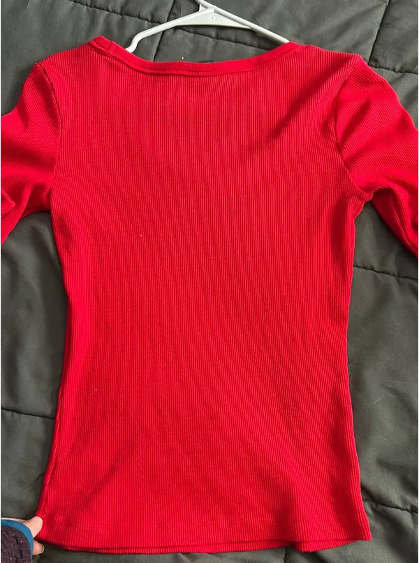 Universal Thread tight fitted top - Image 2