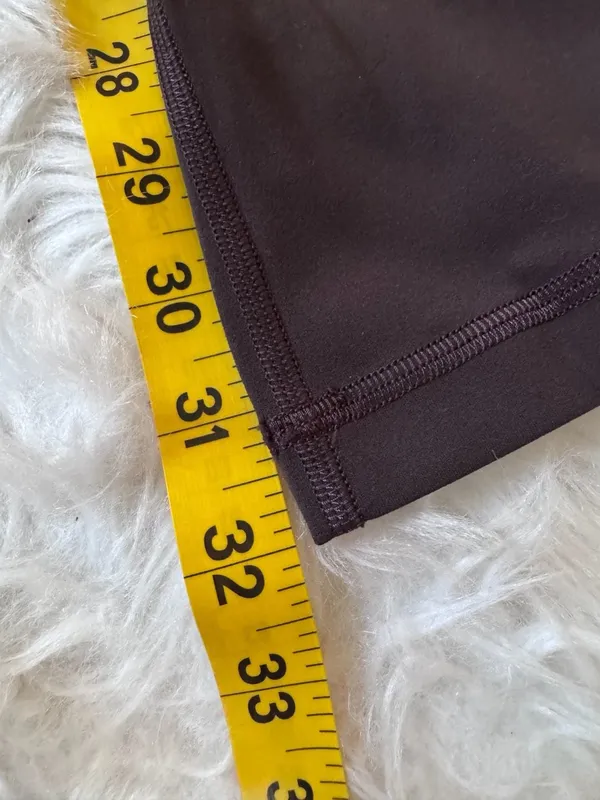 Lululemon Size 4 Align V-Waist Mini-Flare Pant in Espresso - Image 10