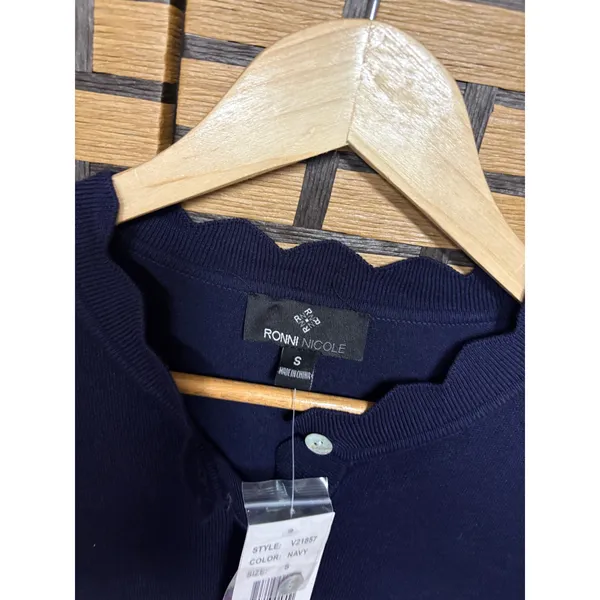 Ronni Nicole Navy Button Up Caridgan‎ Size Small - Image 5