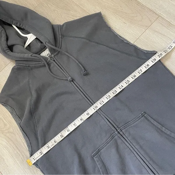 TNA Sleeveless Hoodie Jacket boyfriend full zip womens Gray (xxsmall) athleisure - Image 3