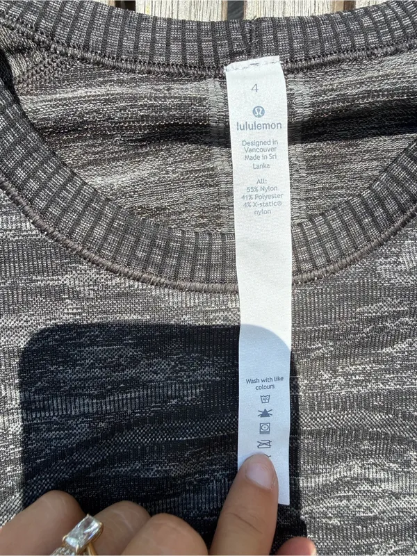 lululemon athletica Charcoal Heather Seamless Long-Sleeve Top - Image 3