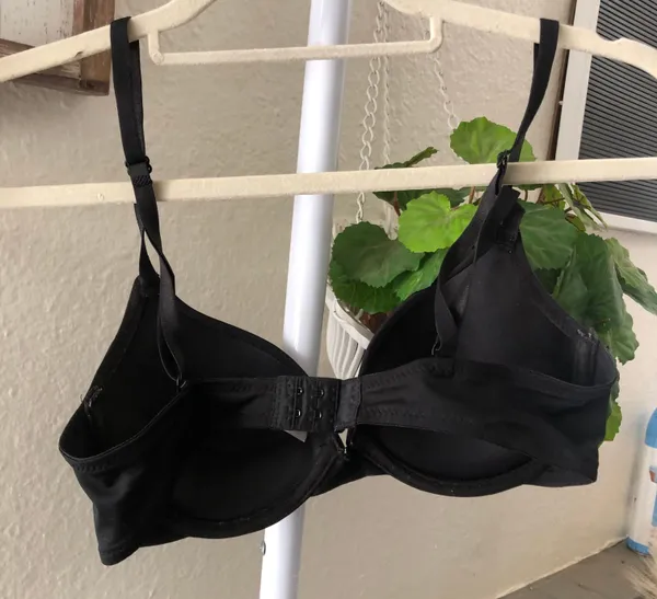 Black push up bra (Size 34B) - Image 2