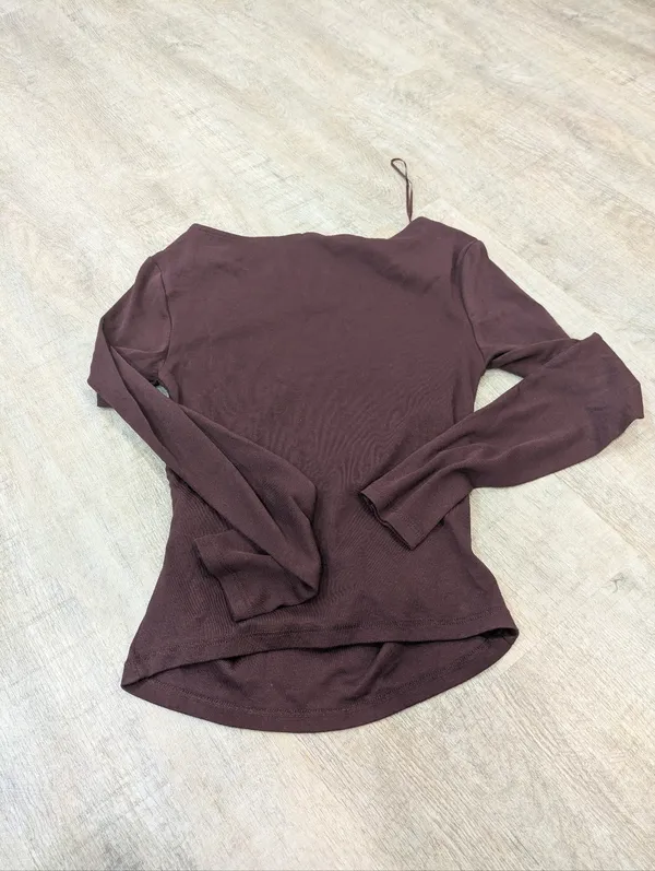 Stradivarius Brown Long Sleeve Ruched Top Size Medium - Image 3