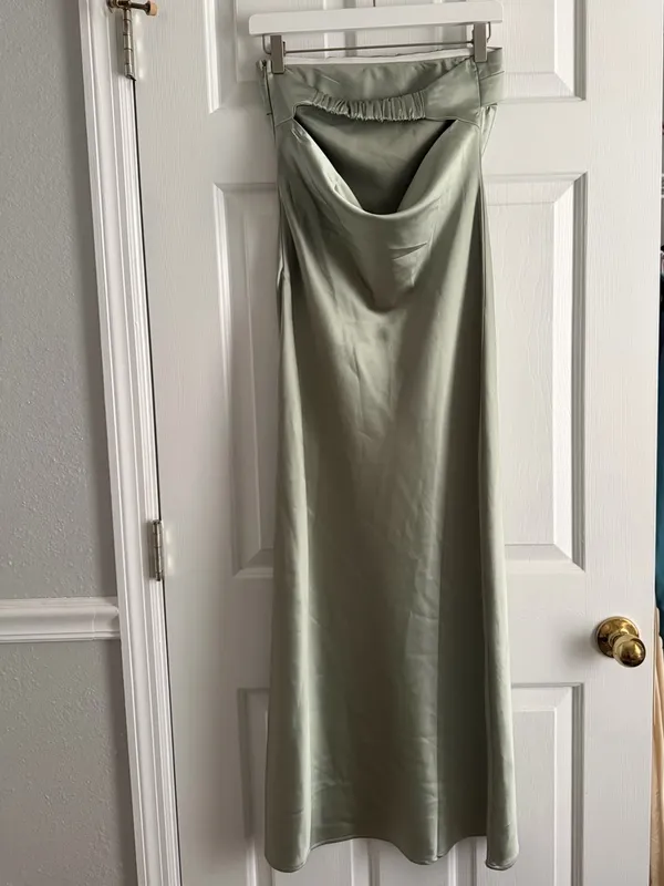 Billy J Olive Satin Maxi Dress Green Size 4 - Image 4