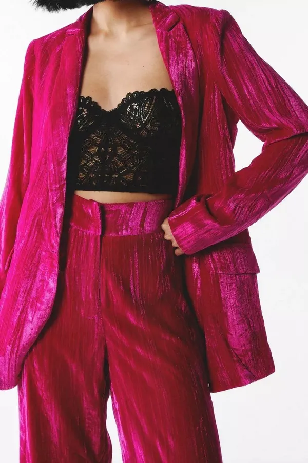 Set - Image 2
