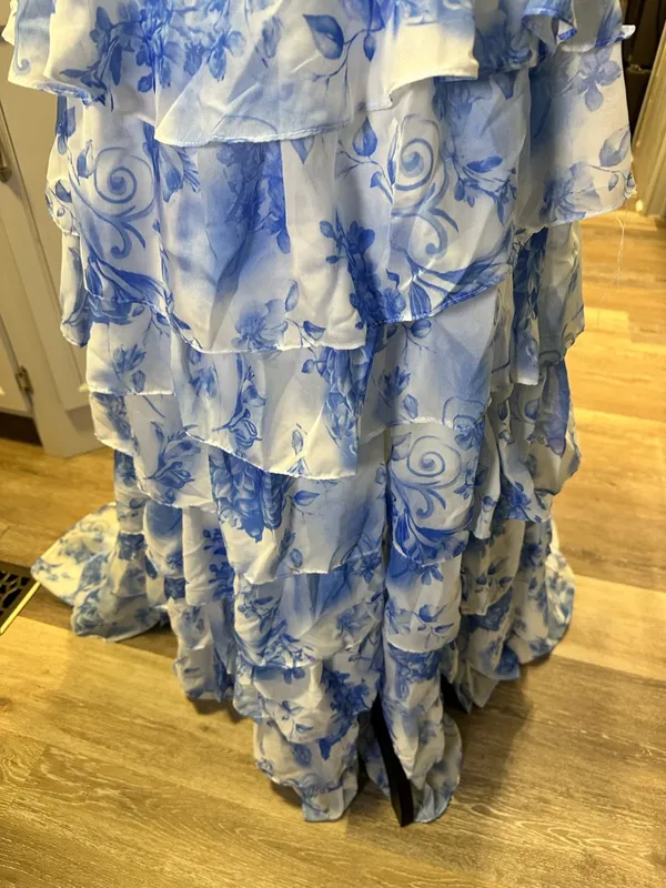 Blue & White Floral Ruffled Prom Dress - Image 3