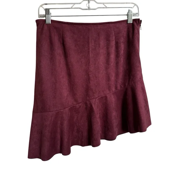 Charlotte Russe Burgundy Faux Suede Flounce Skirt Asymmetrical NWT Small Western - Image 5