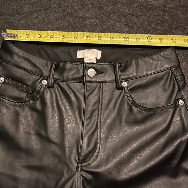 H&M Faux‎ Leather Pants Size 8 Black Straight Leg Casual Career - Image 5