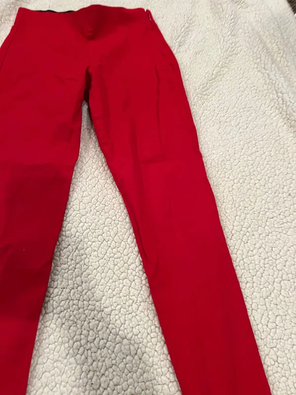 Old Navy Pants - Image 4
