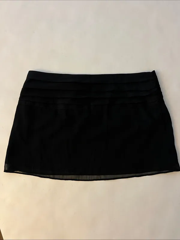 NWT LIONESS Untamed Mini Skirt Black Small $49 - Image 5