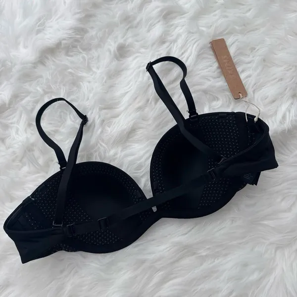 SKIMS Black Push-Up Strap Bra - Image 5