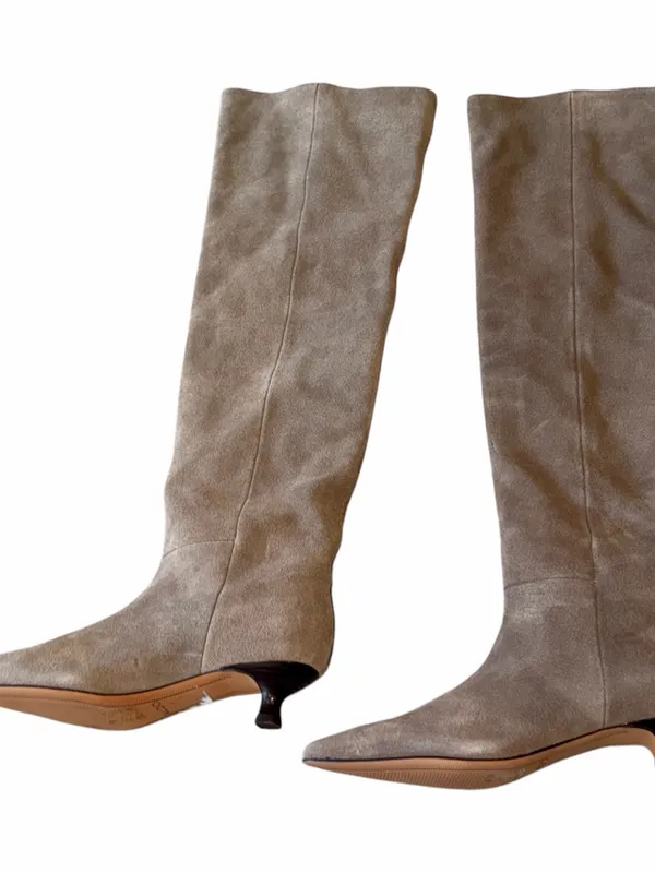 NEW ALDO Pull On Suede Kitten Heel Boot Gray SZ-5 Kitten Heel - Image 4