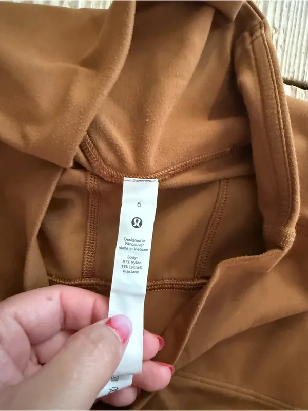 Lululemon Align Jogger in Copper Brown size 6 - Image 2