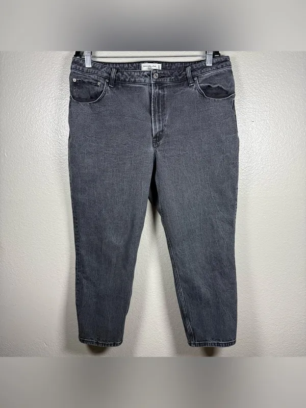 Abercrombie & Fitch High-Rise the mom Slim Straight Jeans - Black Wash SZ:33/16S - Image 4