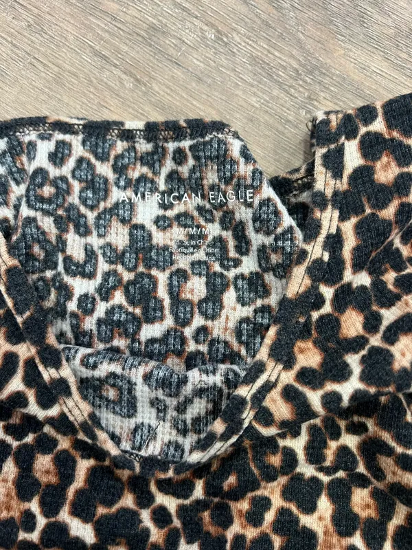 American Eagle cheetah baby tee - Image 2