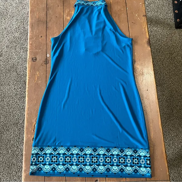 White House Black Market Beaded Turquoise Jersey Embroidered Shift Dress - Image 9