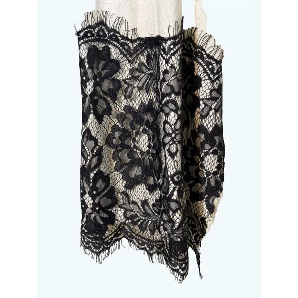 Sioni · Medium · Shrug · Wool Blend · Cropped Lace Trim · Winter White - Image 2