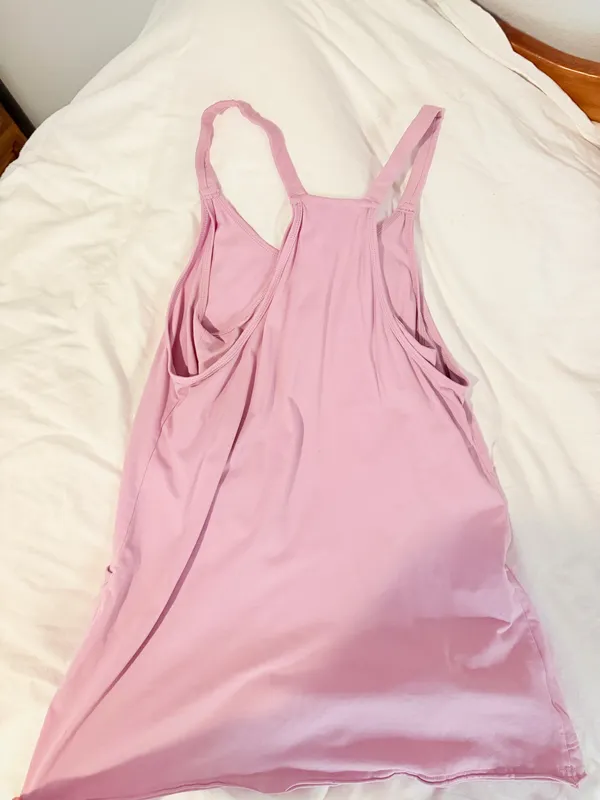Athletic dress  - Image 2