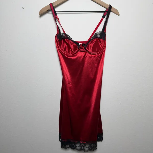VTG 90s Victoria Secret Women Slip Dress 34C Cherry Red Lace‎ Trim Bustier Vamp - Image 3