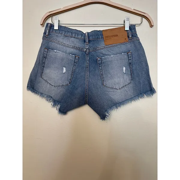 One Teaspoon Sz 26 Marlons Low Waist Boyfriend Cut Off Faded Denim Jean Shorts - Image 2