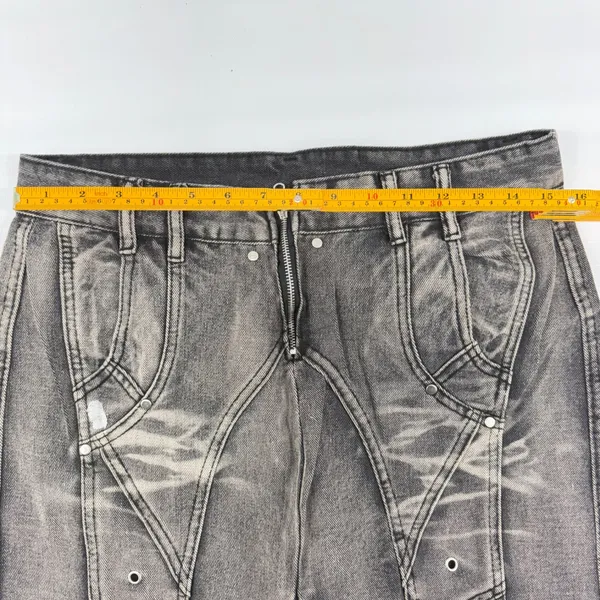 Acid Wash Wide Leg Paneled Denim Jeans Gray Streetwear Measurements in Photos - Image 3