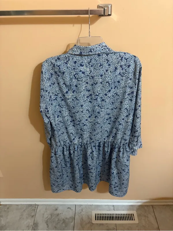 Tuckernuck Blue Floral Button-up Shirtdress - Image 5