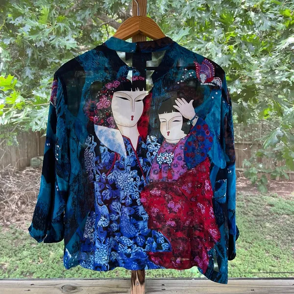 Chico's Women's Vintage 100% Silk Geisha Print Blouse Size 3 (U.S. Large) - Image 2