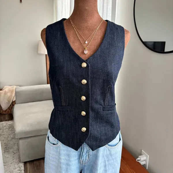 2010s Talbots Petite Dark Wash Denim Vest Gold Crest Button Western Cowgirl 8P - Image 7