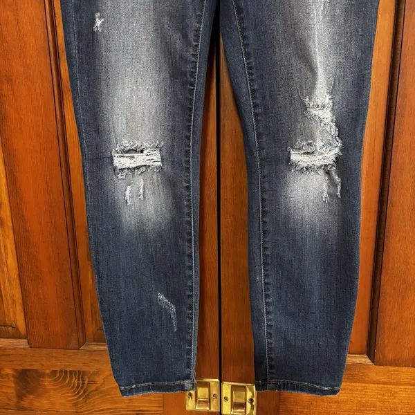 Judy Blue Relaxed Fit Jeans Women's Size 15/32 Style JB8271DK Distressed Casual - Image 4