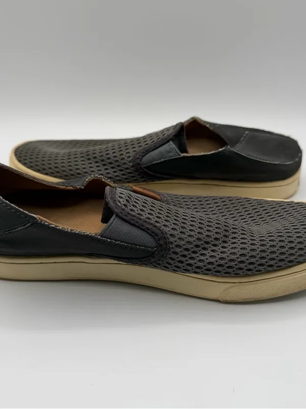 OluKai Pehuea Slip On Sneakers Women’s 7.5 Gray Mesh Drop In Heel Comfort - Image 5