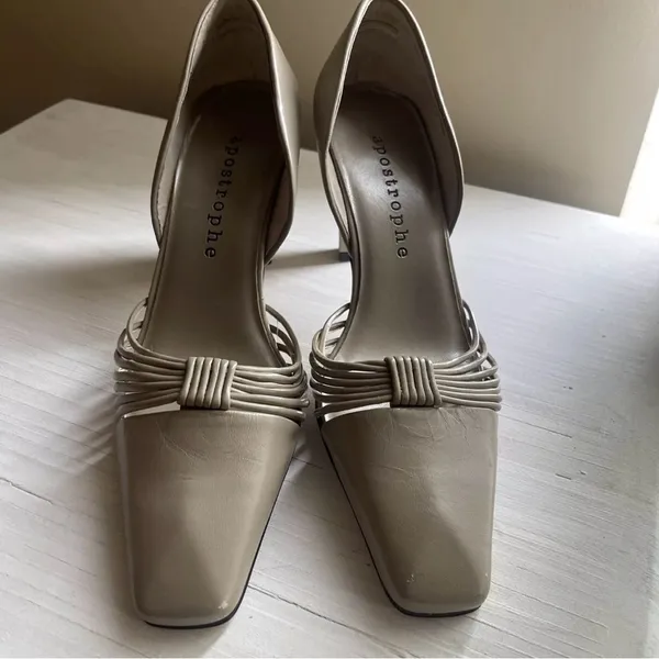 Apostrophe vintage leather upper pointed - toe pumps heels 7 U.S size tan - Image 2