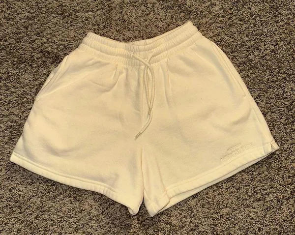 WHITE FOX BOUTIQUE yellow shorts, size XS, but they fit oversized - Image 2