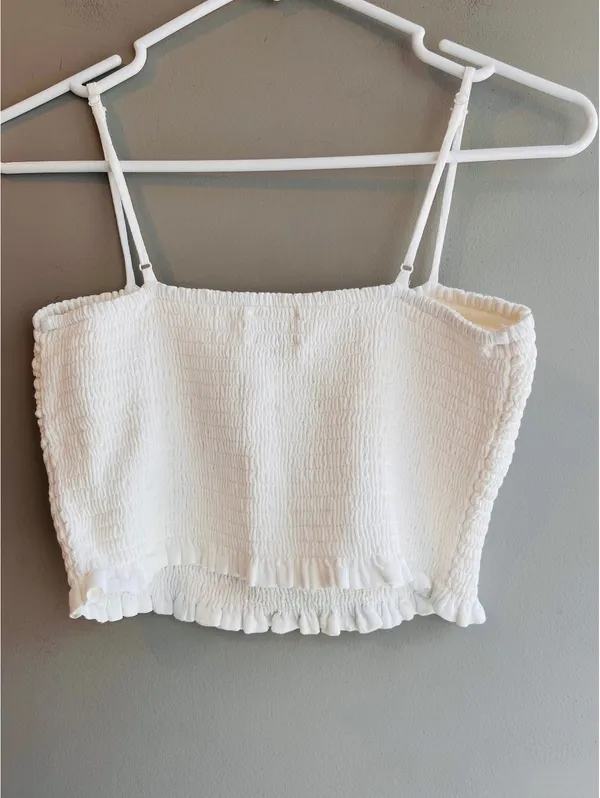 Wilfred Aritzia White Smocked Tank Cropped - Image 4