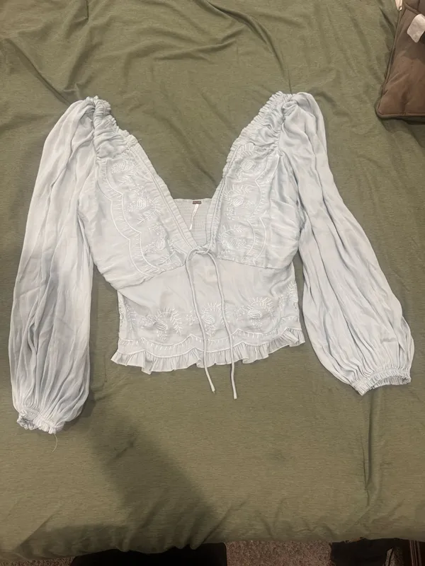 Free People Top Embroidered Boho - Image 4