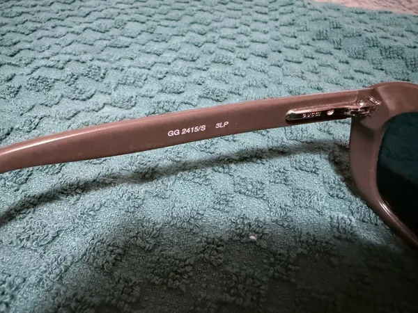 Gucci Sunglasses - Image 5