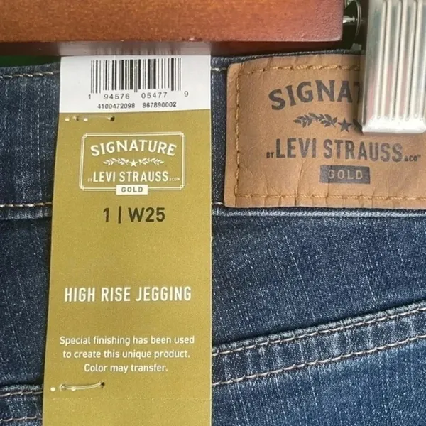 Levi's Levi Signature‎ high rise skinny jeggings jeans NEW! Size 1 25” - Image 5