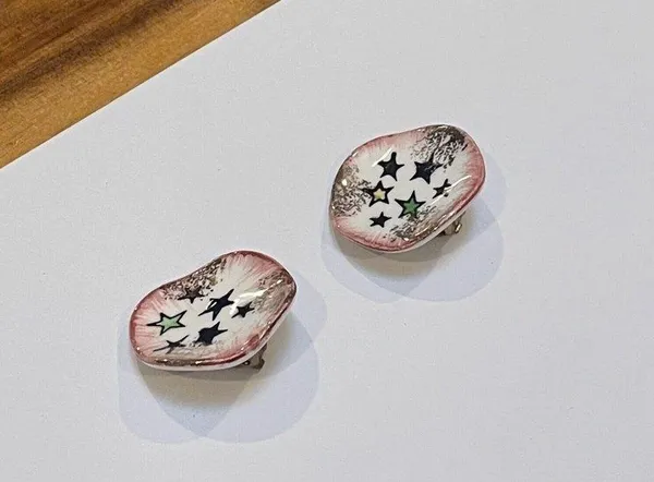 Handcrafted Ceramic Hand-painted White / Pink Clip-on Clip On Earrings - Image 7
