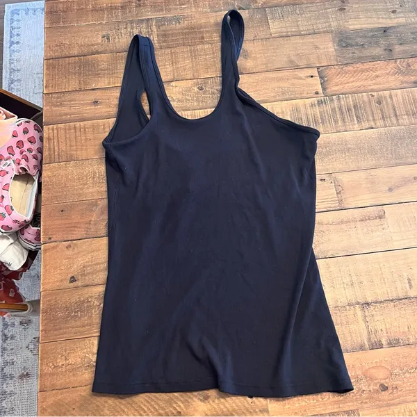 LULU🍋 LA Double‎ Strap Shoulder Tank - Image 3