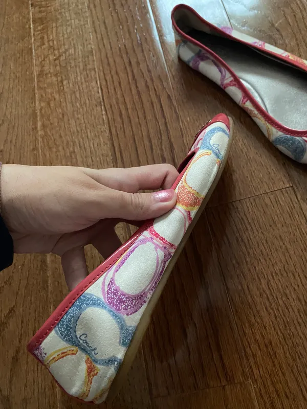 Coach Y2k Monogram rainbow Logo Pink Patent Leather Cecil Ballet Flats Size 7.5 - Image 7