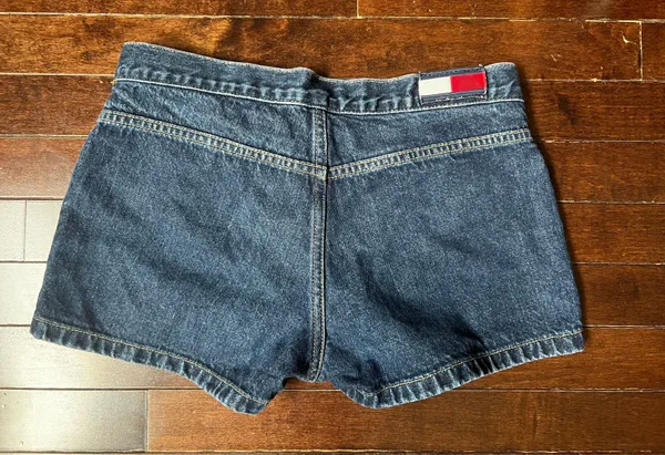 Tommy Hilfiger 🇺🇸Tommy Jeans Denim Shorts - Image 2